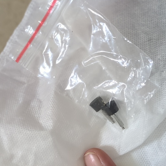 Hombre Red And Black Stiletto 4 Inch Heels Size 10.5 - Picture 5 of 9